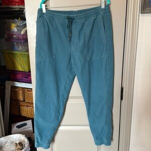 EUC Athleta Farallon Jogger Teal Size L